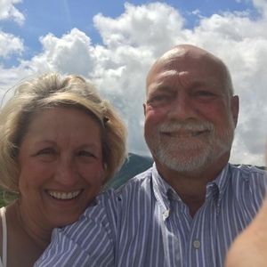 Meet your Posher, Elaine